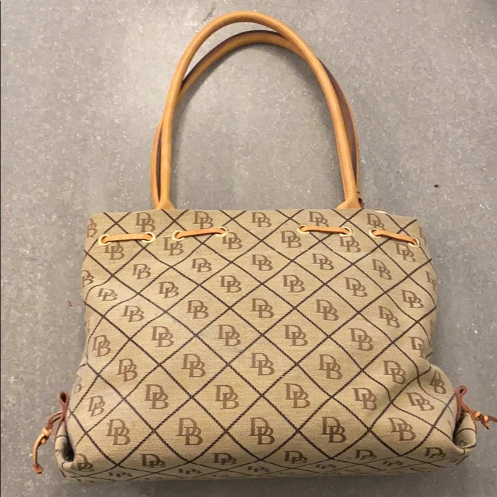 Dooney & Bourke Handbag